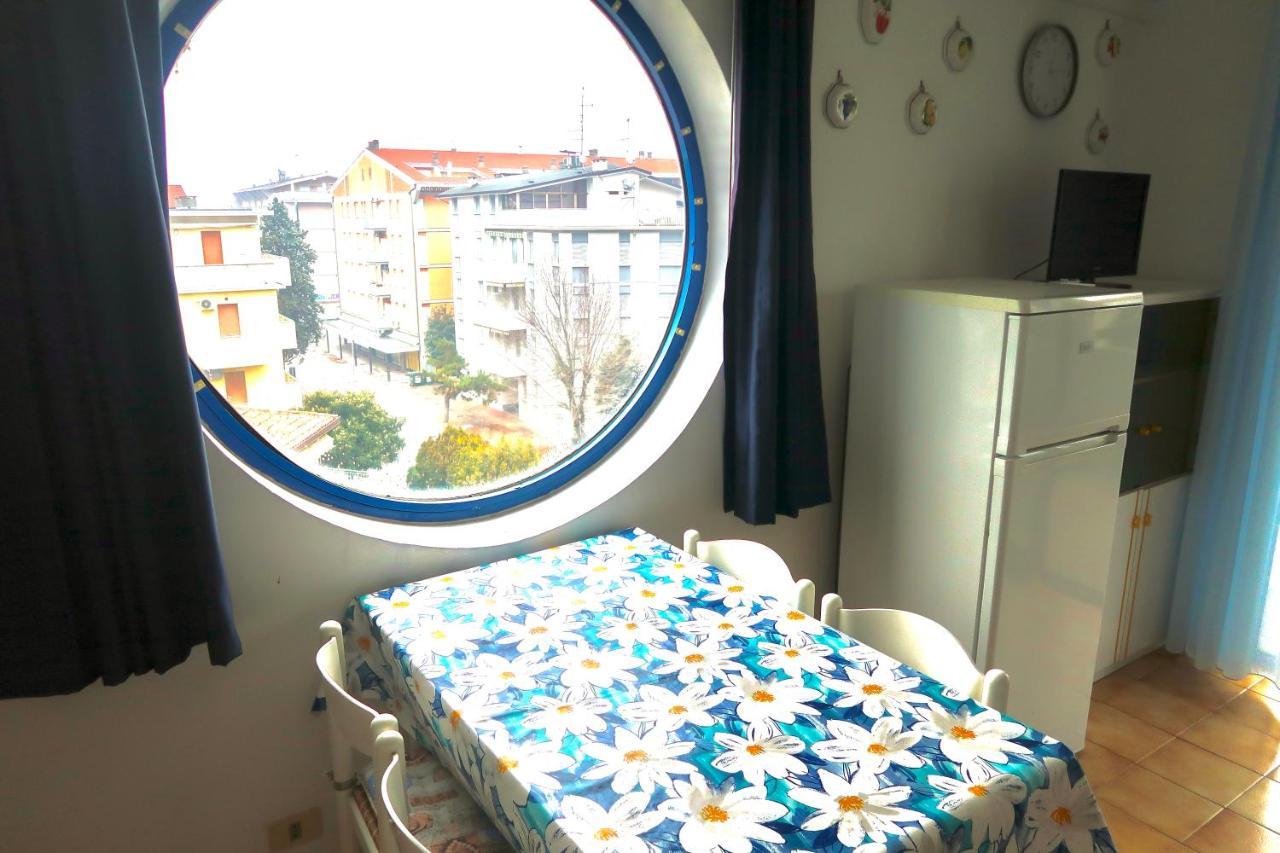 Grazioso Appartamento N 47 A 100Mt Dal Mare Bibione Dış mekan fotoğraf