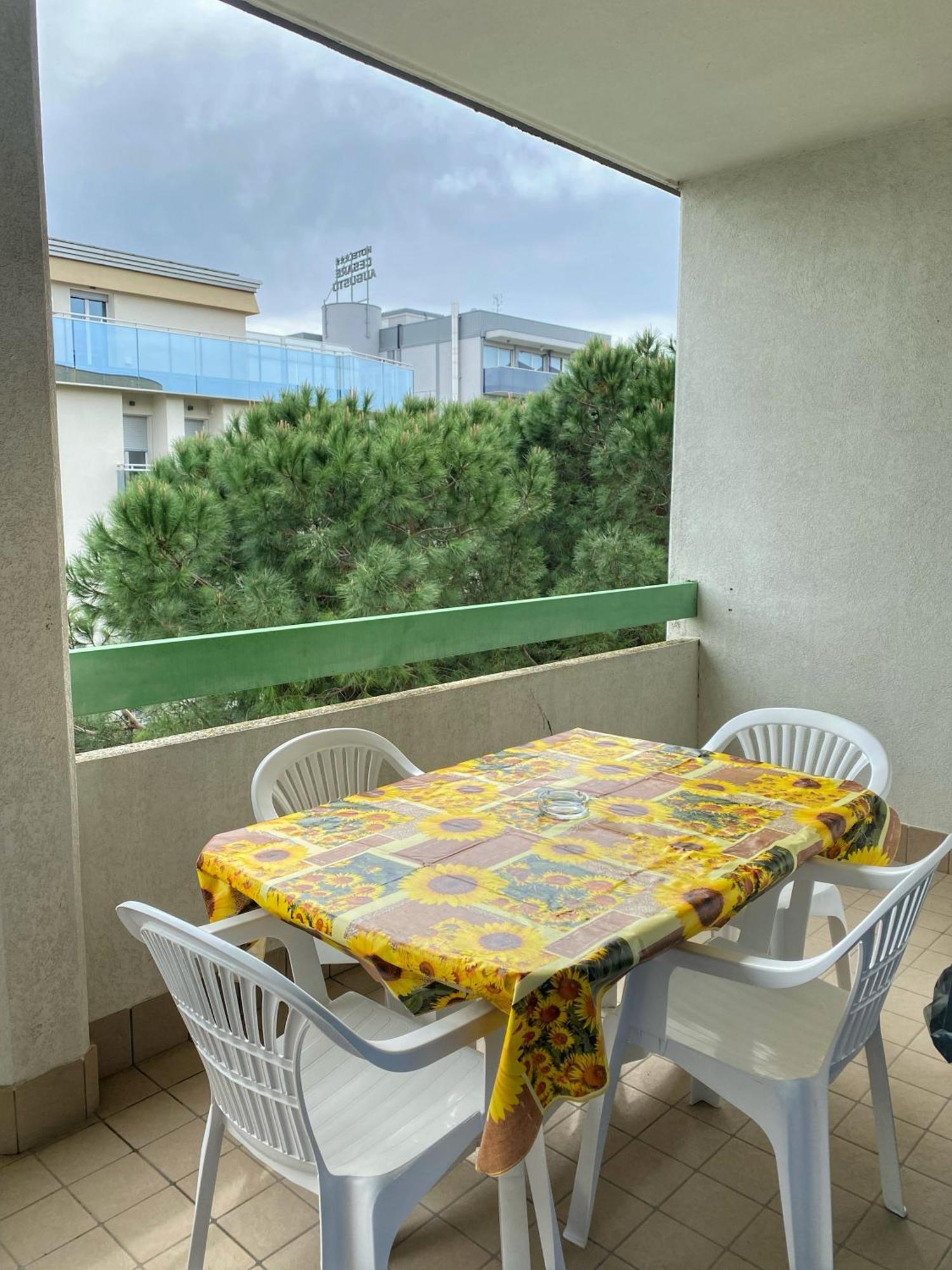 Grazioso Appartamento N 47 A 100Mt Dal Mare Bibione Dış mekan fotoğraf